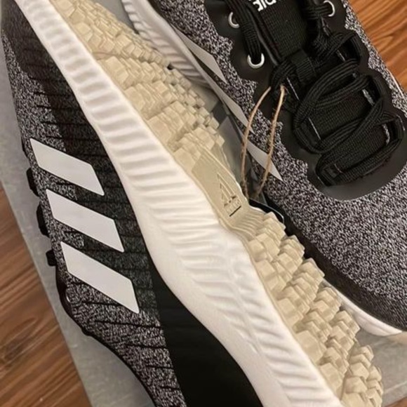 BRAND NEW women adidas response bounce 2 golf shoes size US 6 - Picture 7 of 8